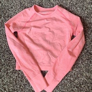 Long sleeve workout top